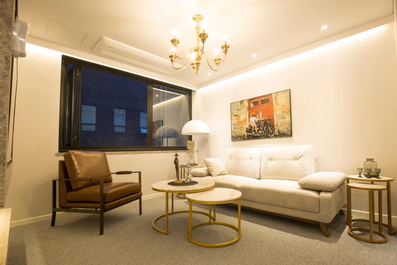 Uh Suite The Jongno Seoul Exterior foto