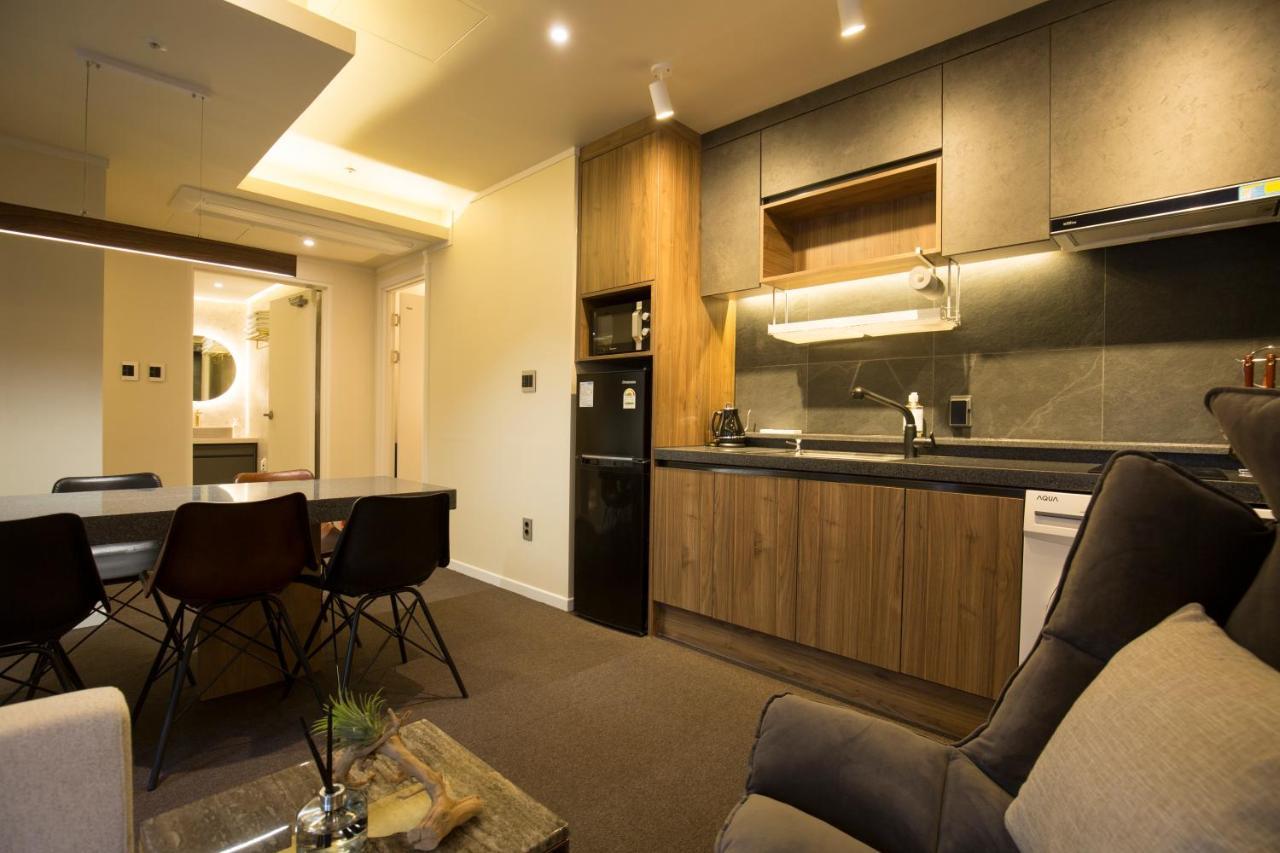 Uh Suite The Jongno Seoul Exterior foto