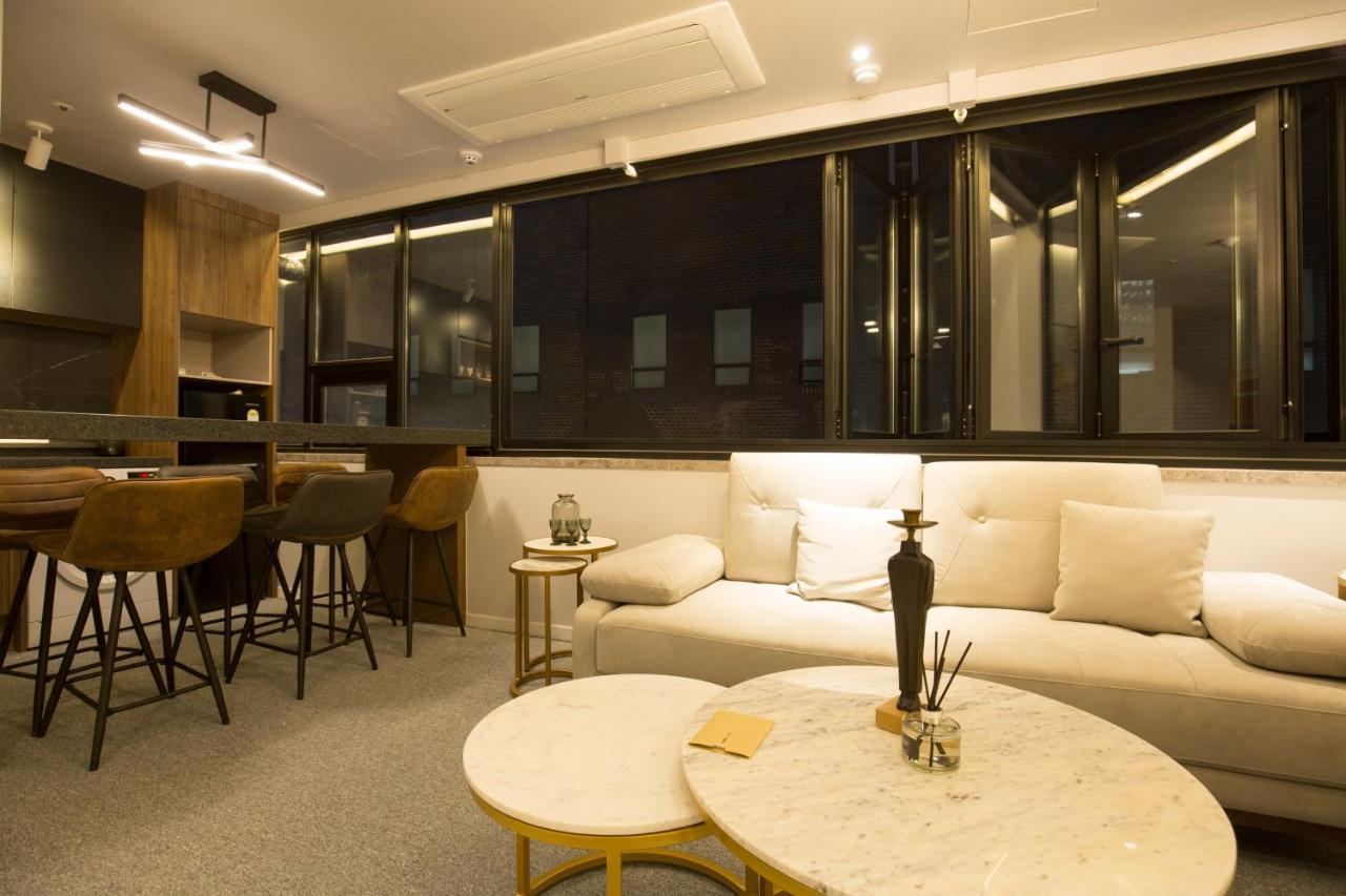 Uh Suite The Jongno Seoul Exterior foto